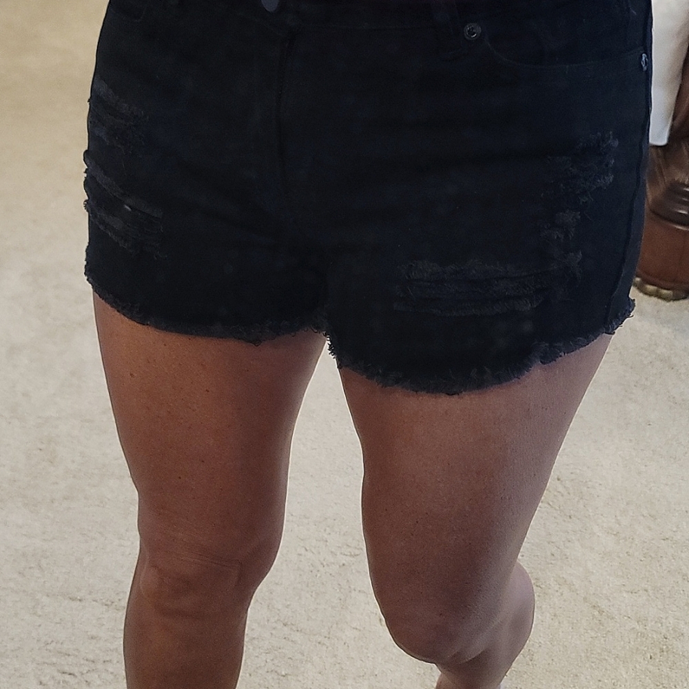Like new! Boutique Black cut up black shorts